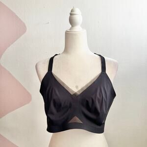 Honeylove Black Wire Free Crossover Bra in Runway Size 1X Minimalist Modern Chic